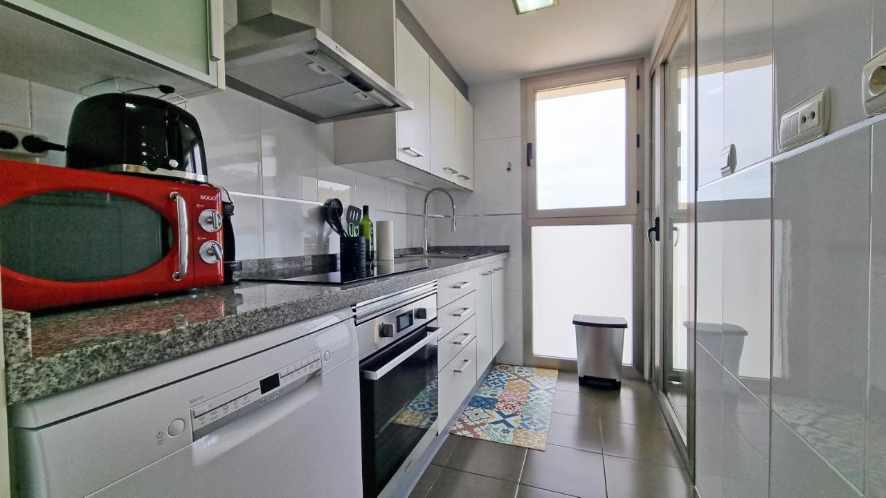 Skyline 6 Private Balcony, Sunny All Year Round, With Nice Views 베니돔 외부 사진